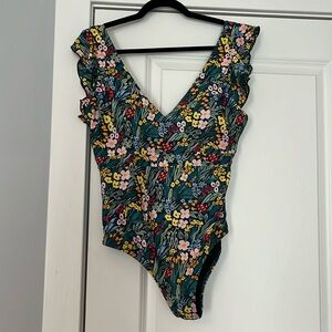 Summersalt Ruffle Backflip Rifle Paper Co. Size 12